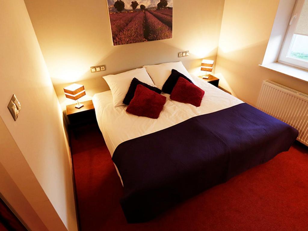 Hotel Otolinski Płock Rom bilde