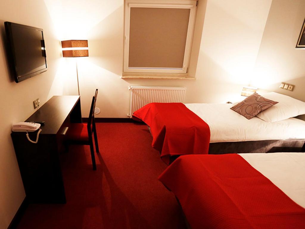 Hotel Otolinski Płock Rom bilde