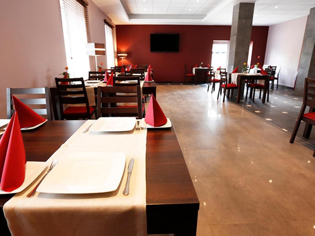 Hotel Otolinski Płock Eksteriør bilde