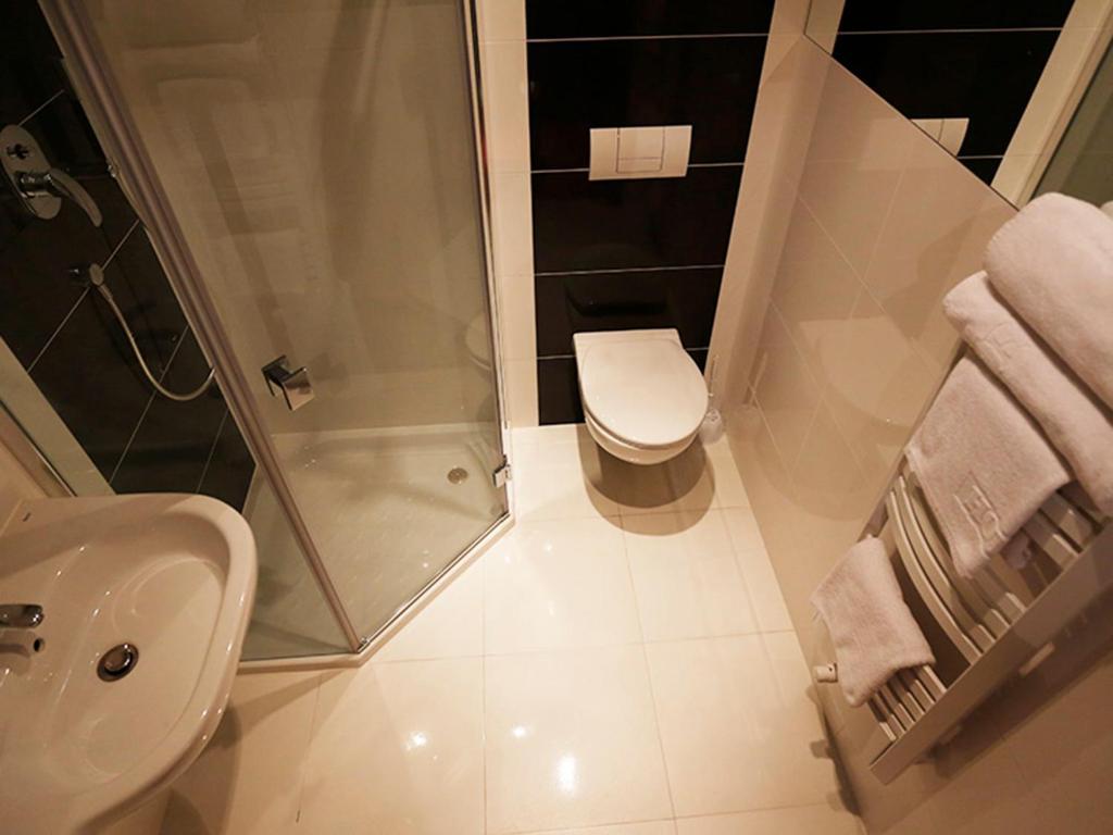 Hotel Otolinski Płock Eksteriør bilde